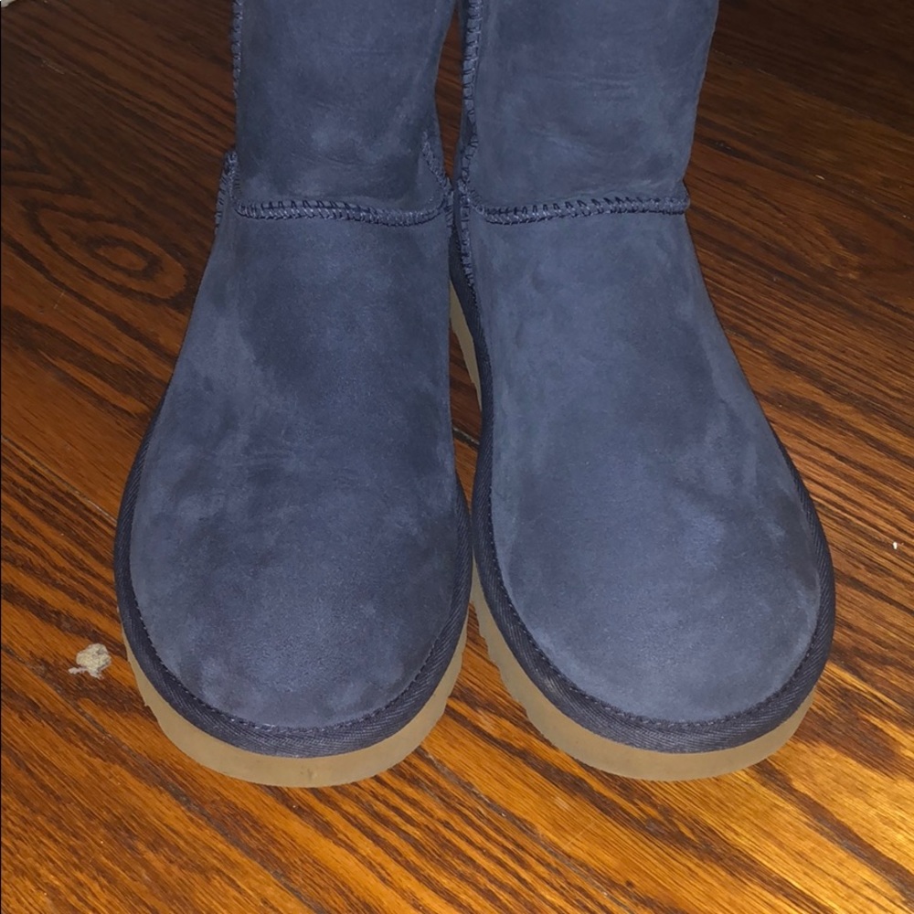 UGG Classic Short ll